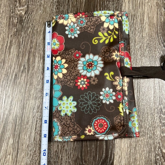 Thirty One 31 Fold It Up Organizer Trifold In “Floral Fanfare” - Picture 5 of 6